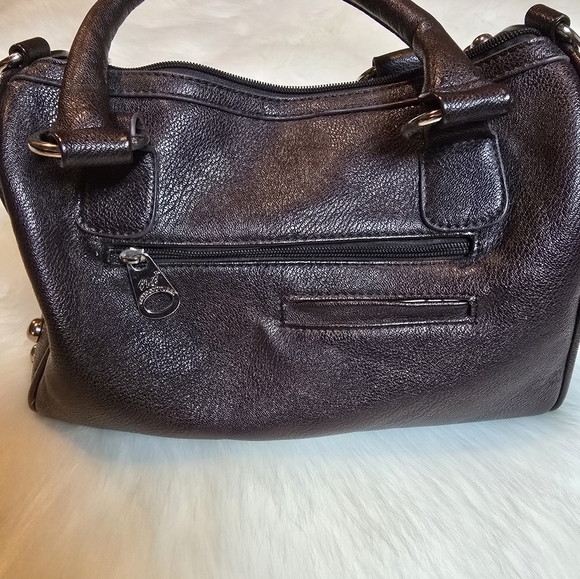 Rustic Couture's Barrel Handbag - Picture 2 of 11